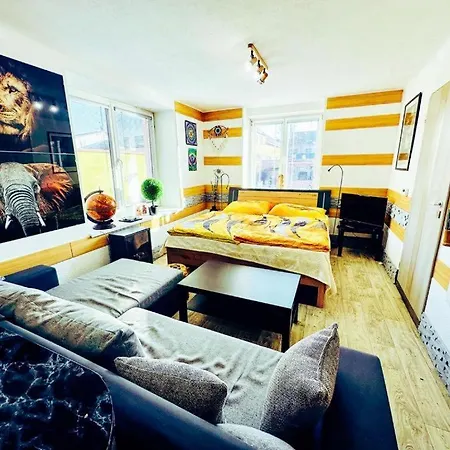 Apartman Pod Hradem Horsovsky Tyn Exterior photo